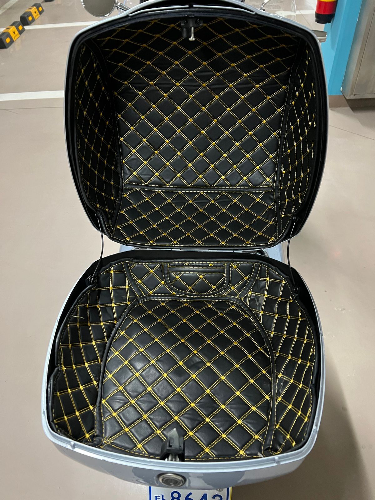 베스파 GTS 300 슈퍼테크 9