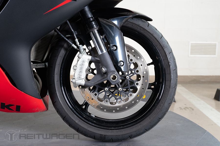스즈키 GSX R 600 12
