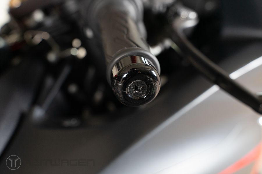 스즈키 GSX R 600 9
