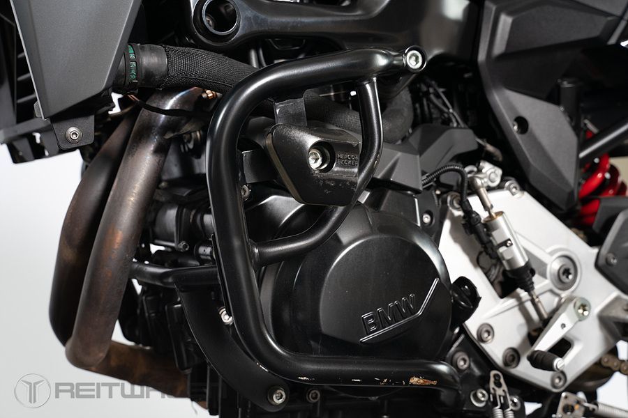 BMW F 900 R 8
