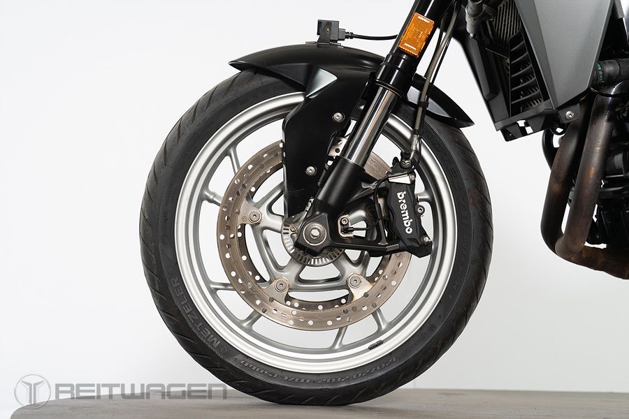 BMW F 900 R 26
