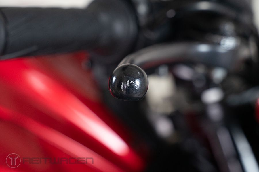 스즈키 GSX S 750 31
