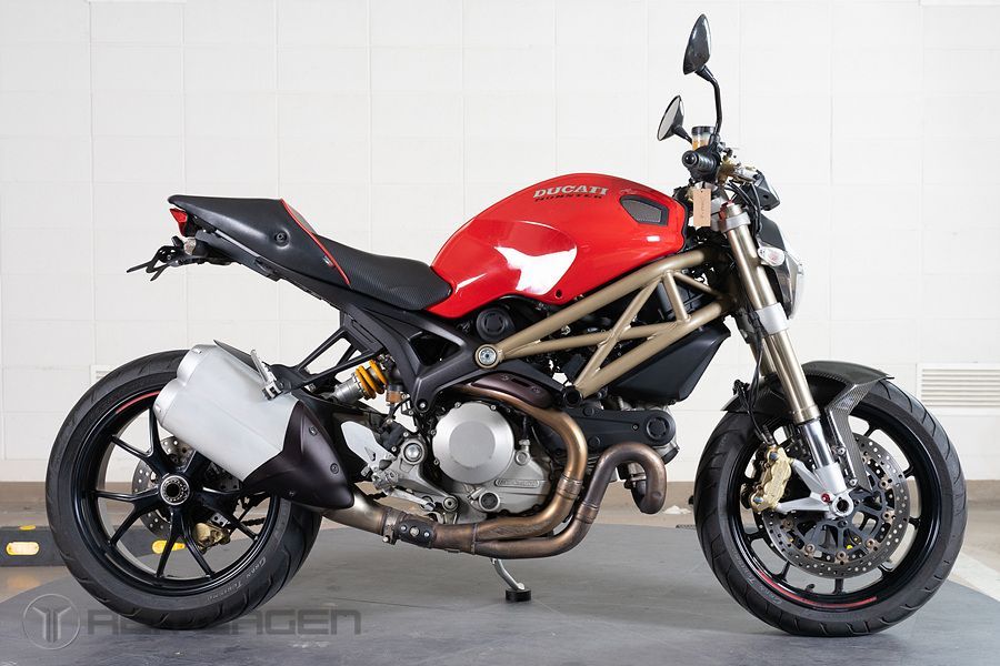 두카티 몬스터 1100 EVO main