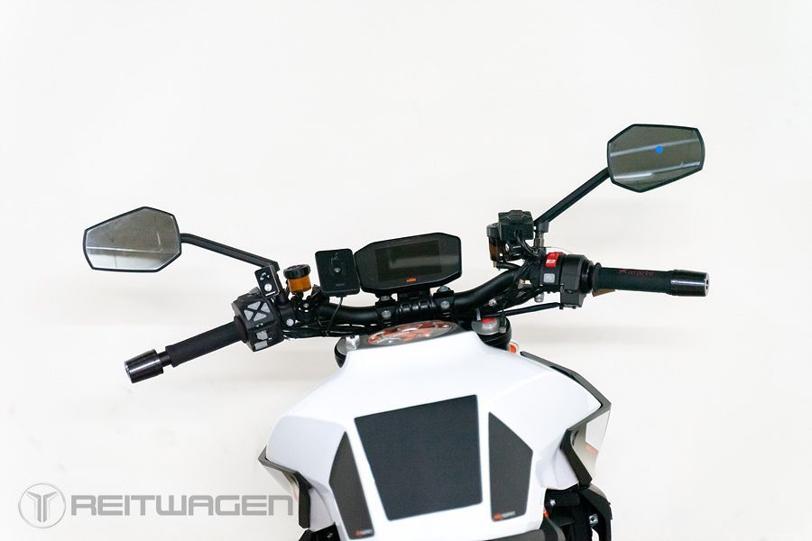 KTM 1290 슈퍼듀크 R 7