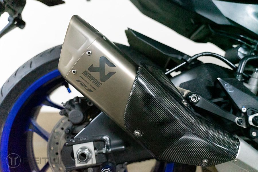 야마하 YZF R1 16