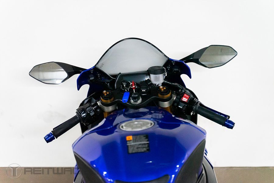 야마하 YZF R1 more
