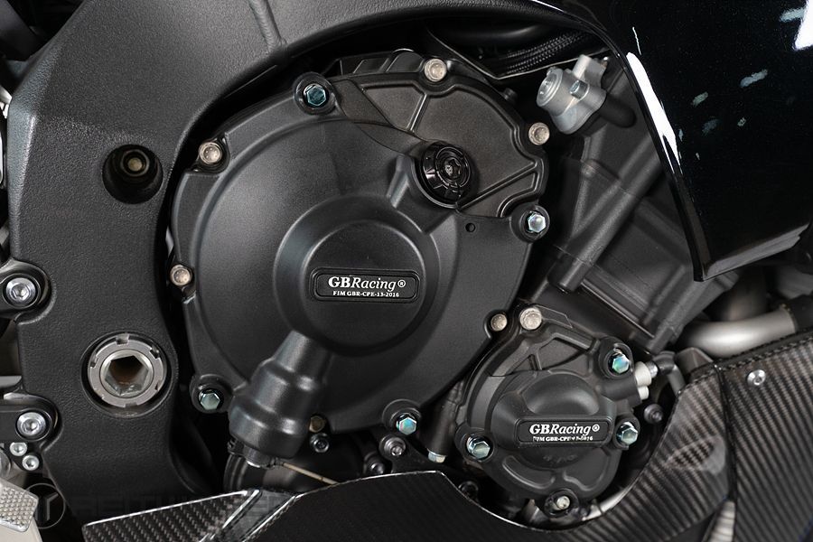 야마하 YZF R1 M 10