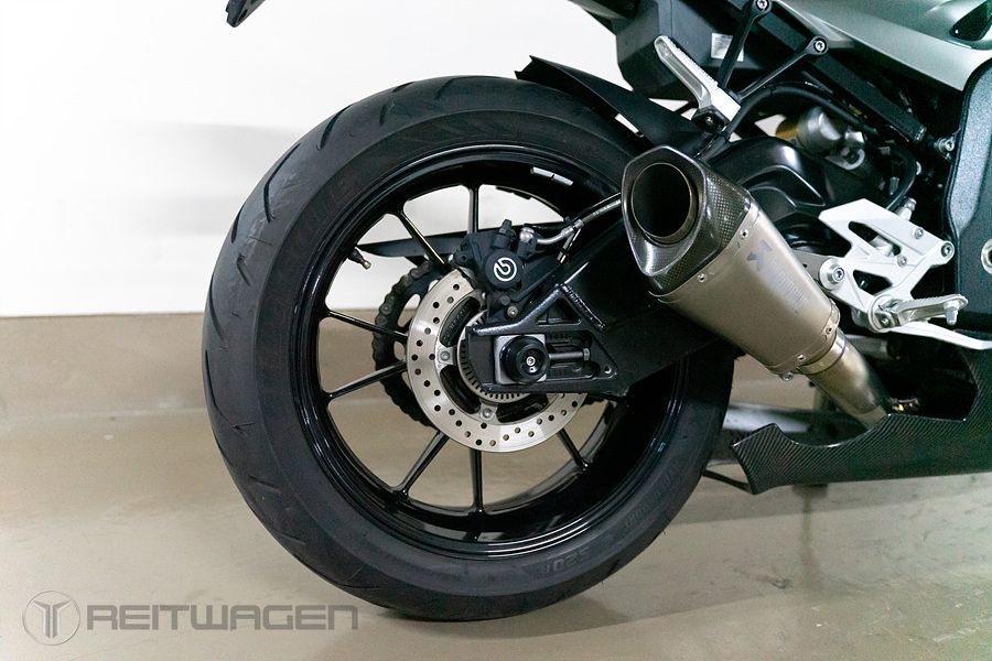 BMW S 1000 R 12