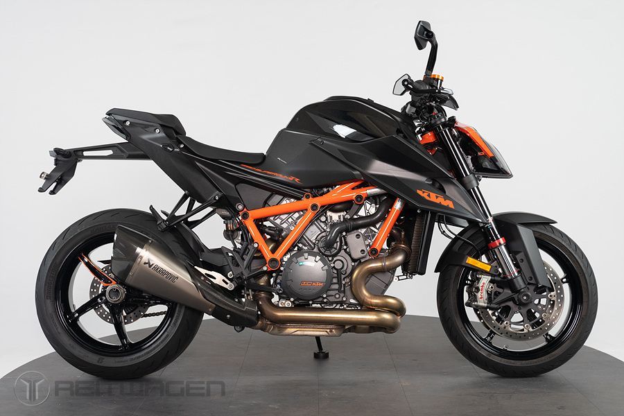 KTM 1290 슈퍼듀크 R main