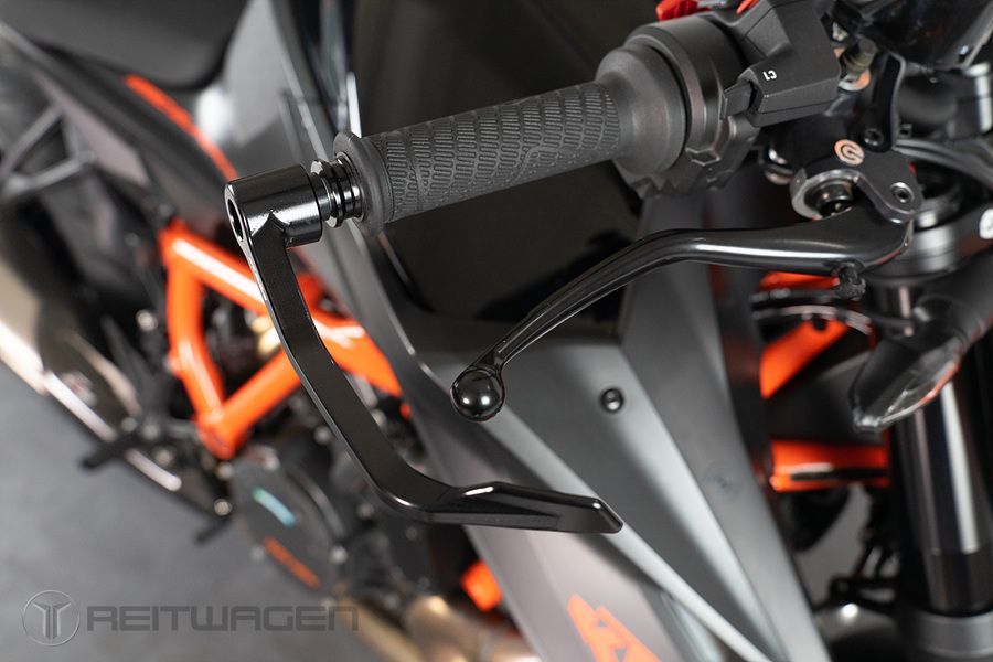 KTM 1290 슈퍼듀크 R 17