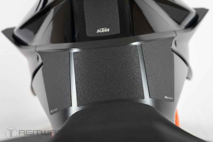 KTM 1290 슈퍼듀크 R 7