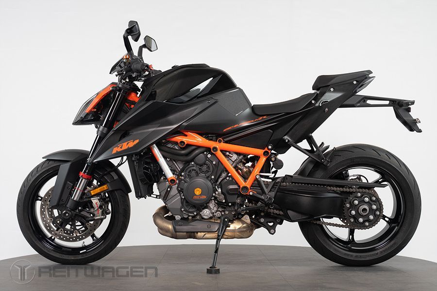 KTM 1290 슈퍼듀크 R thumb 2