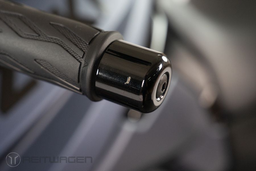 스즈키 카타나 1000 26
