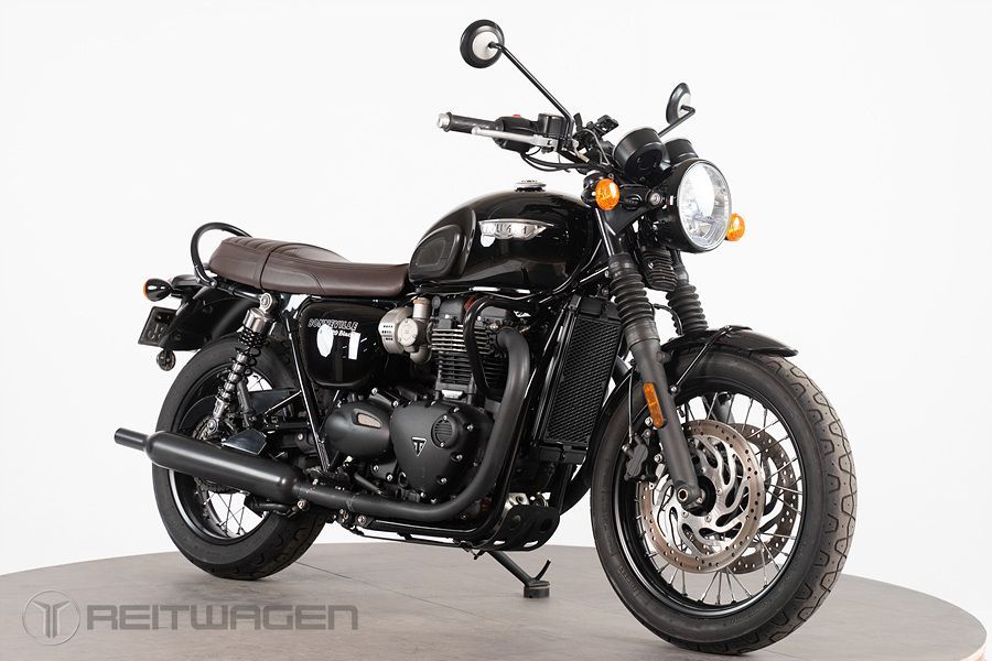 트라이엄프 본네빌 T120 블랙 5