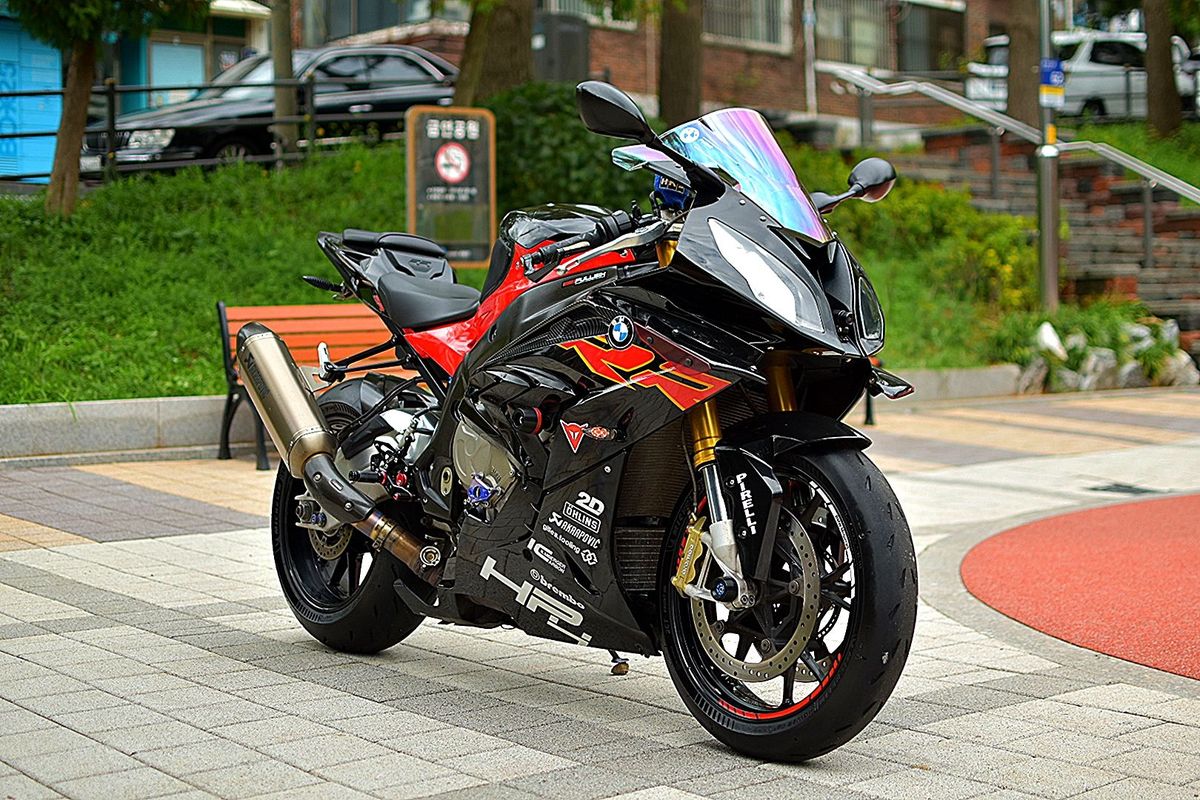 BMW S 1000 RR main