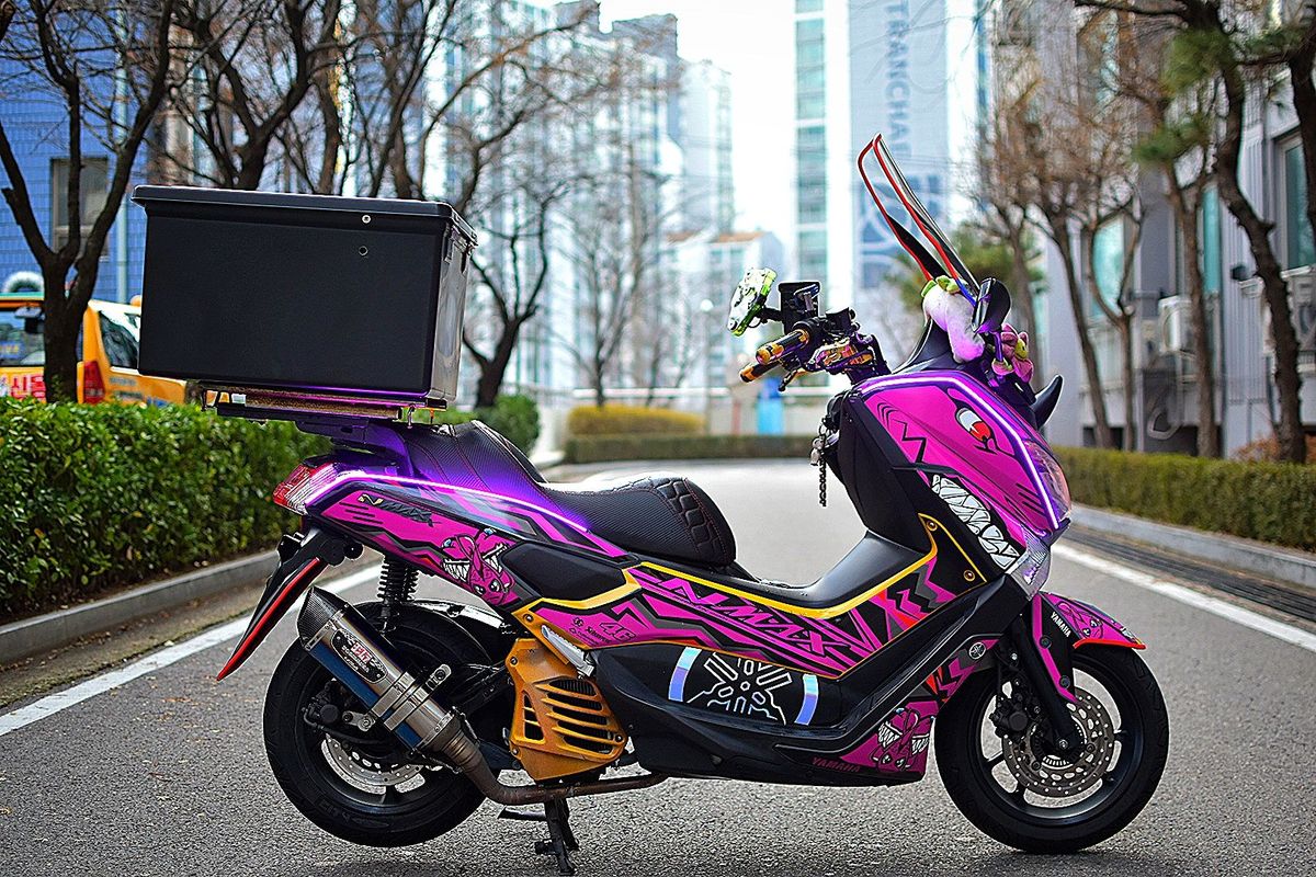 야마하 NMAX 125 more