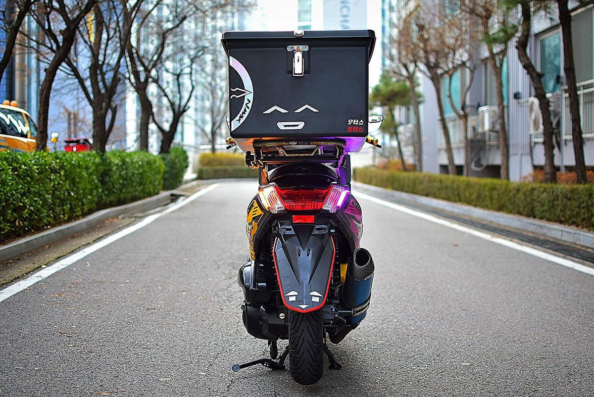 야마하 NMAX 125 5