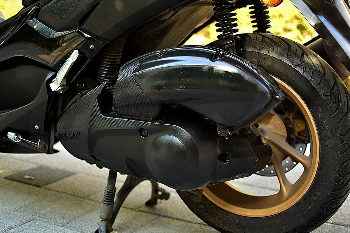 야마하 NMAX 125 8