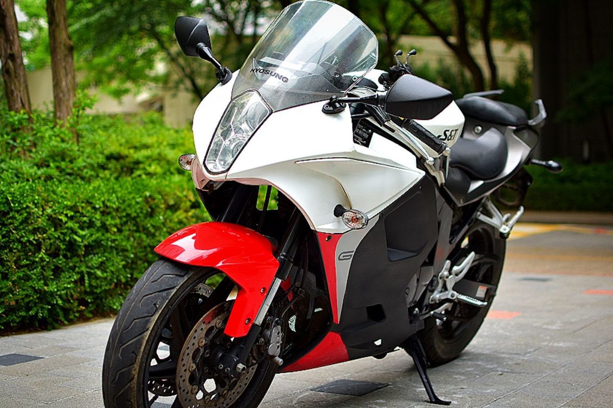 KR모터스 코멧 250 RC 7