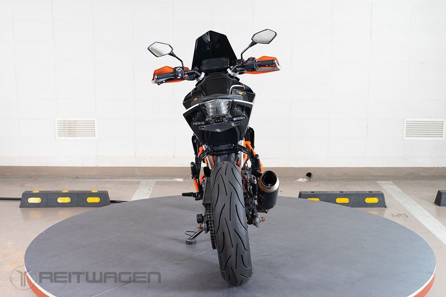 KTM 390 듀크 4