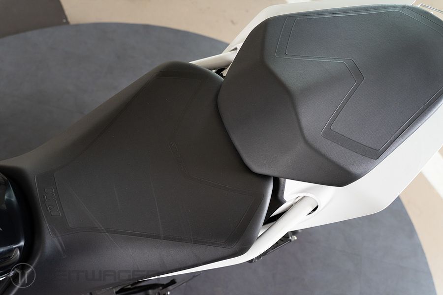 KTM 390 듀크 21