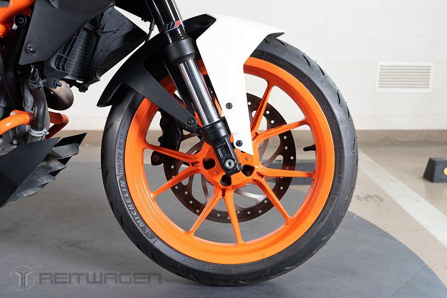 KTM 390 듀크 9