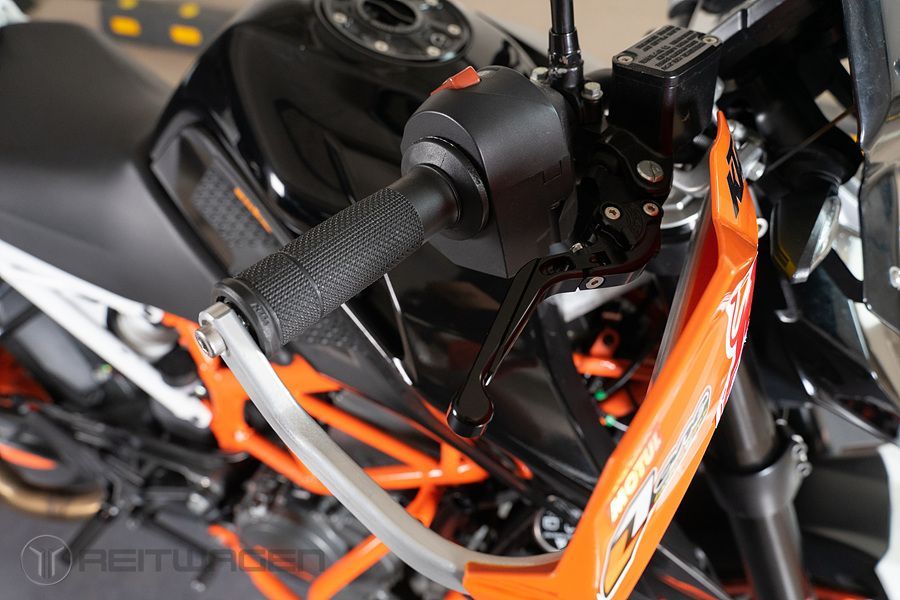 KTM 390 듀크 10