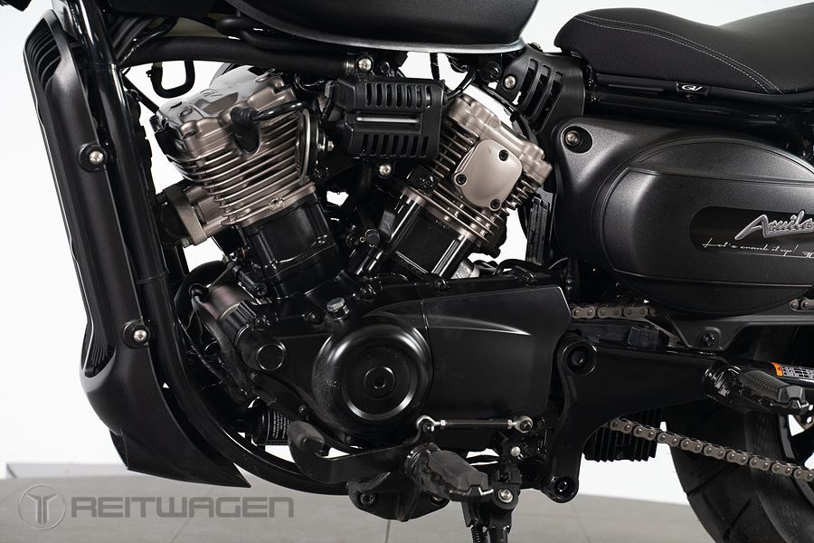 KR모터스 아퀼라 300 S 10