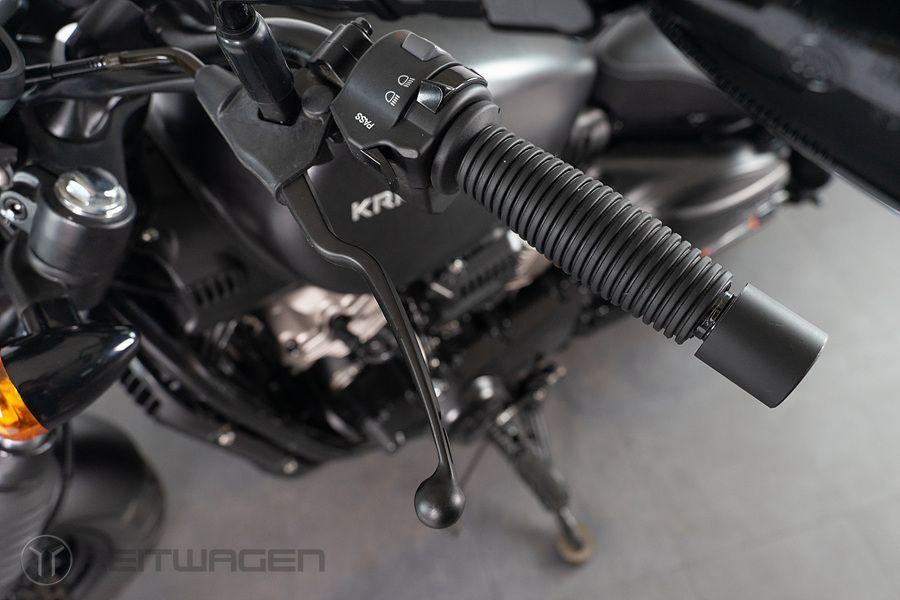 KR모터스 아퀼라 300 S 9