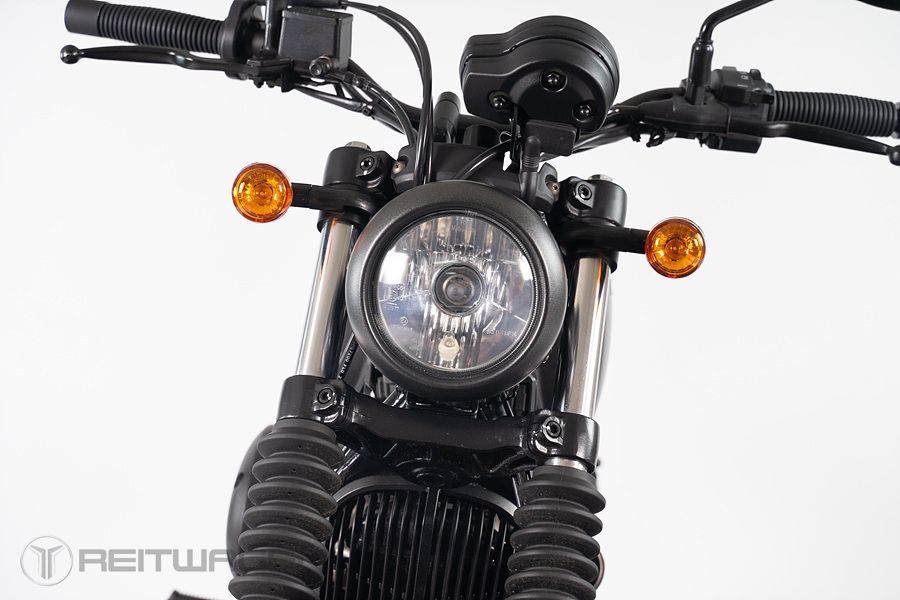 KR모터스 아퀼라 300 S 7