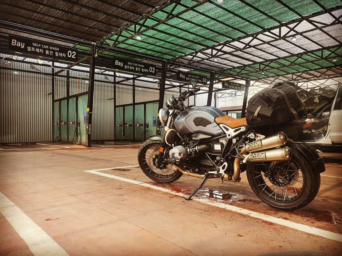 BMW R nine T 스크램블러 11