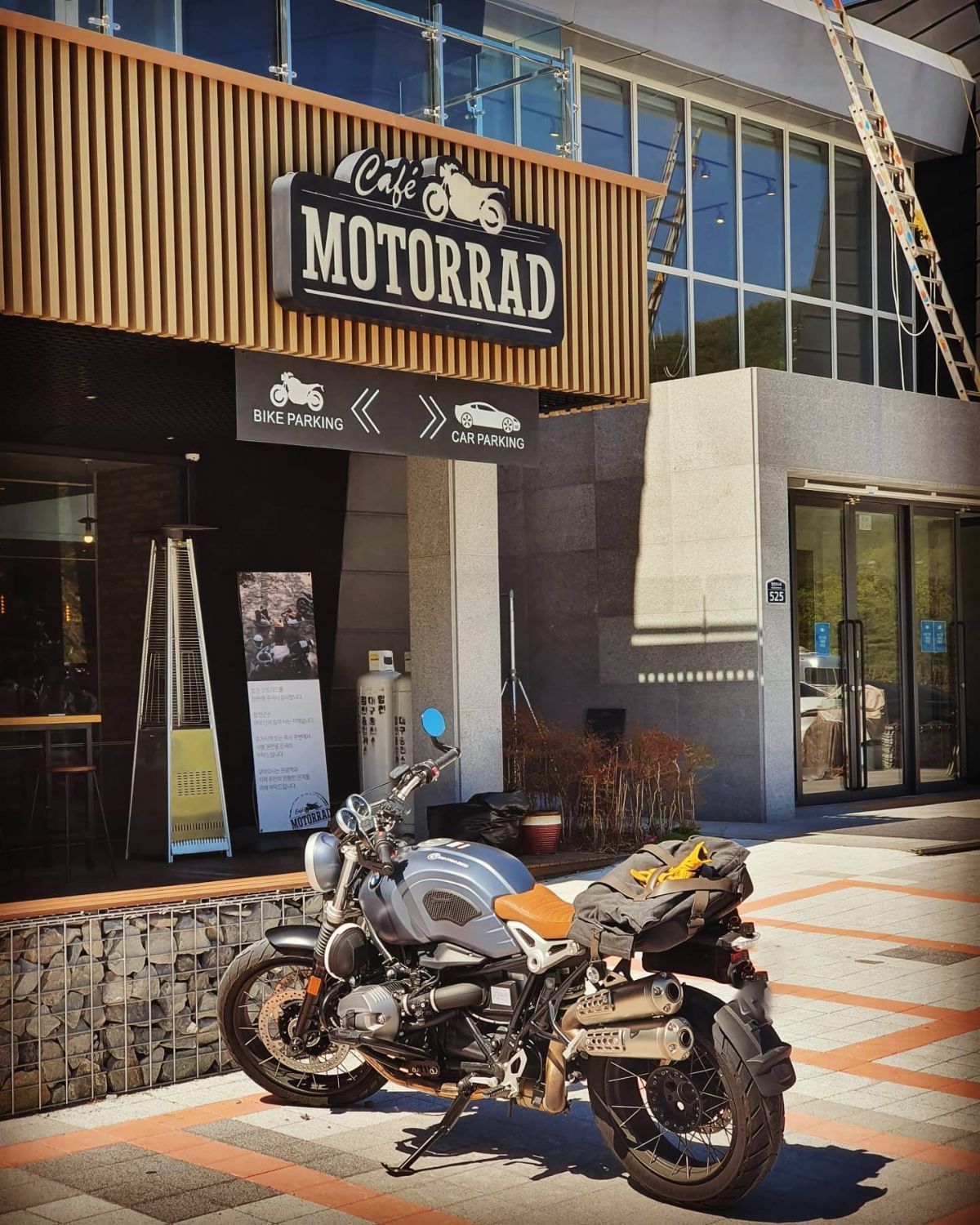 BMW R nine T 스크램블러 14