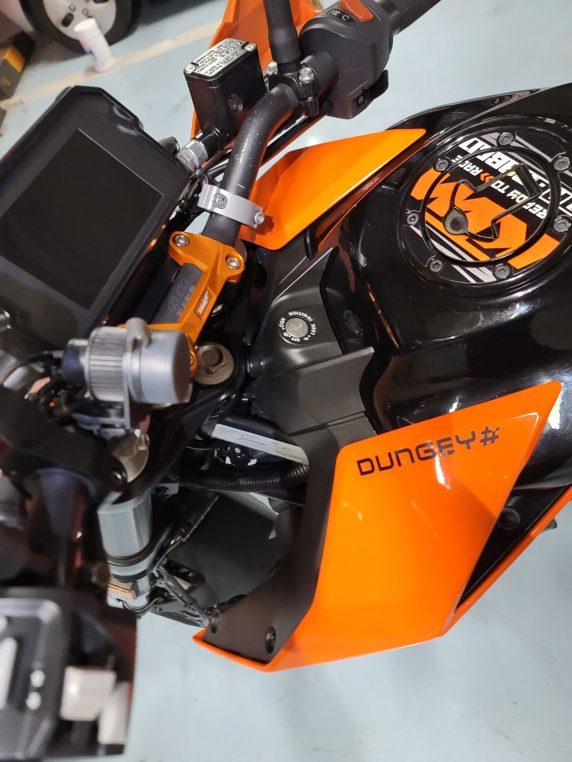 KTM 125 듀크 6