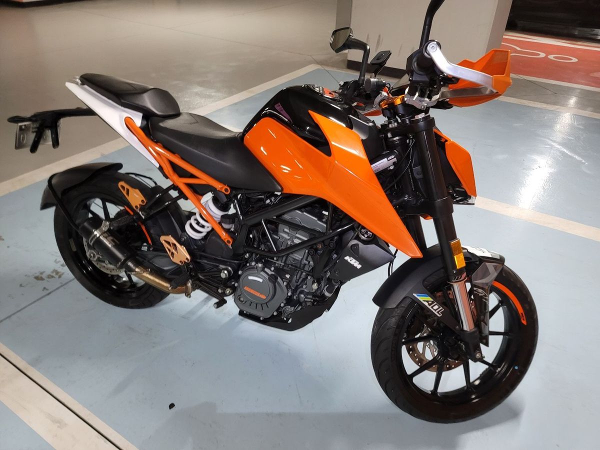 KTM 125 듀크 9
