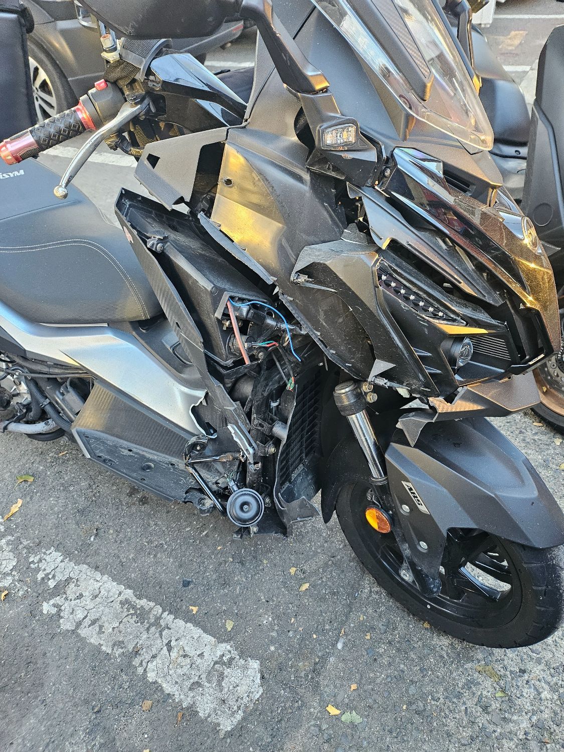SYM 크루심 125 ABS 5