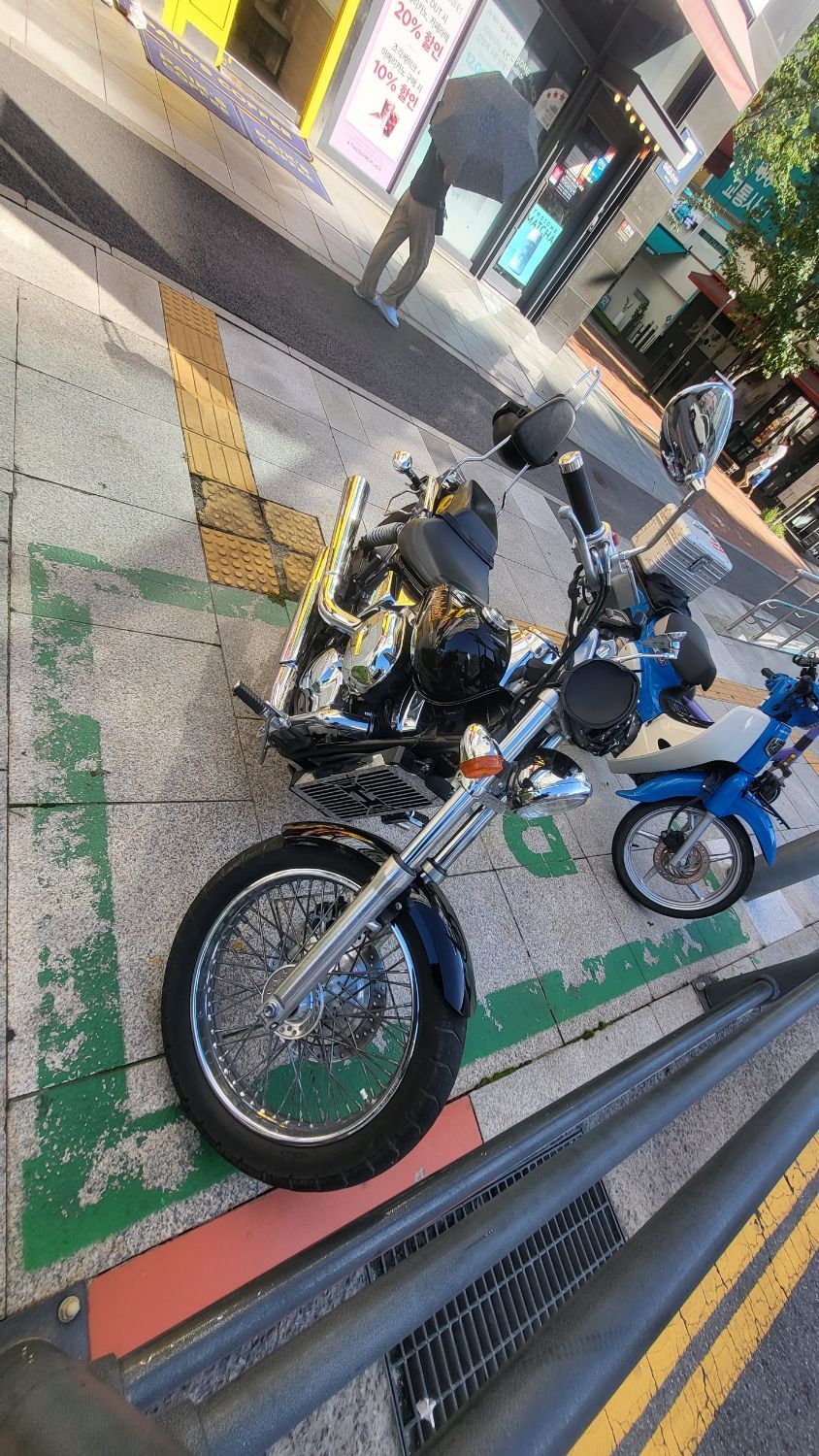 혼다 쉐도우 750 4