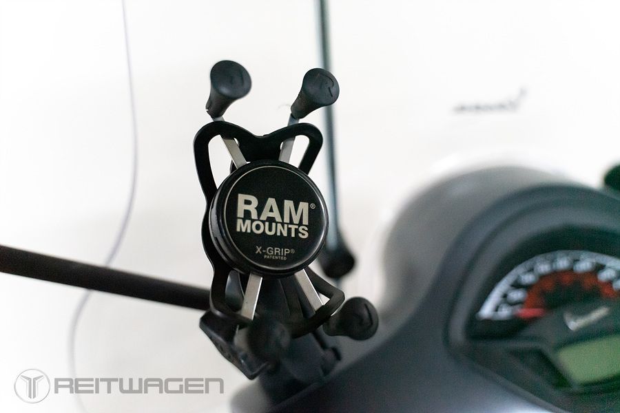 베스파 GTS 300 슈퍼 8