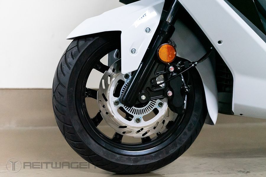 SYM 크루심 125 ABS 9