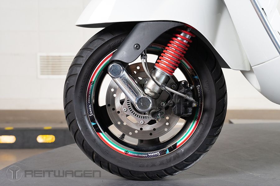 베스파 GTS 300 슈퍼 10