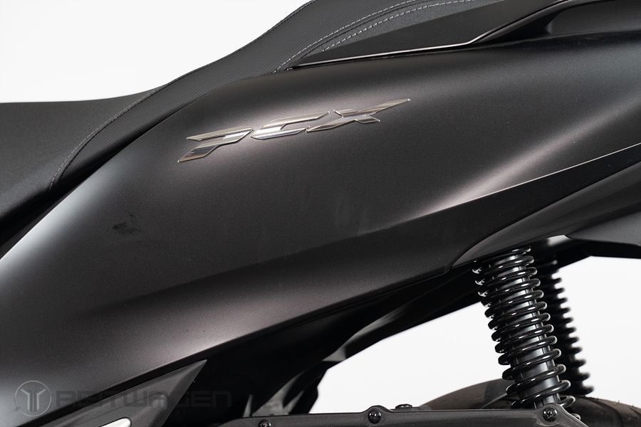 혼다 PCX 125 8