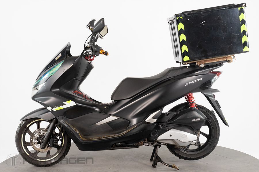 혼다 PCX 125 thumb 2
