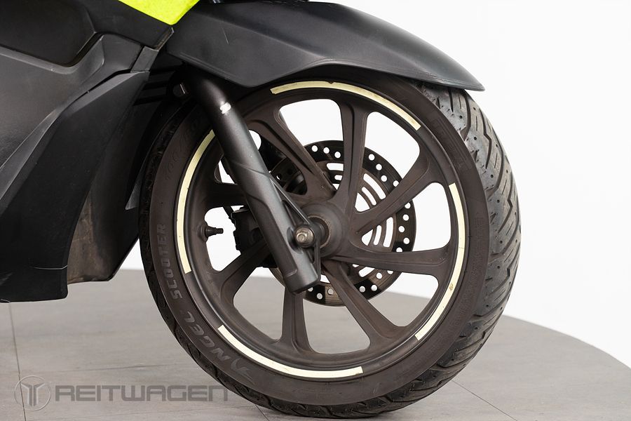 혼다 PCX 125 12