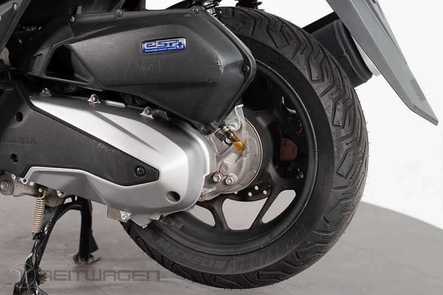 혼다 PCX 125 29