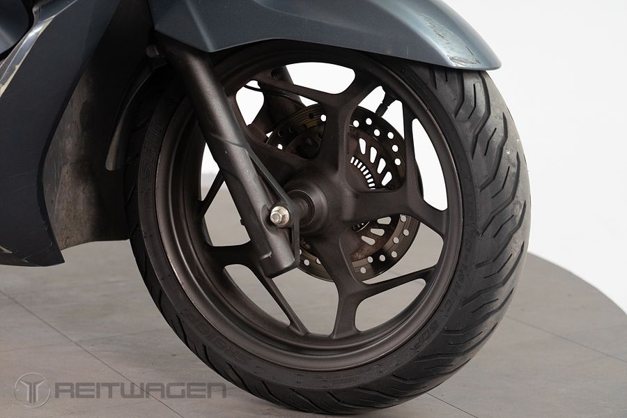 혼다 PCX 125 12