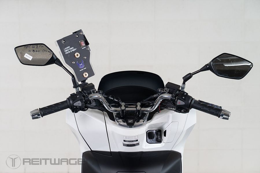 혼다 PCX 125 35
