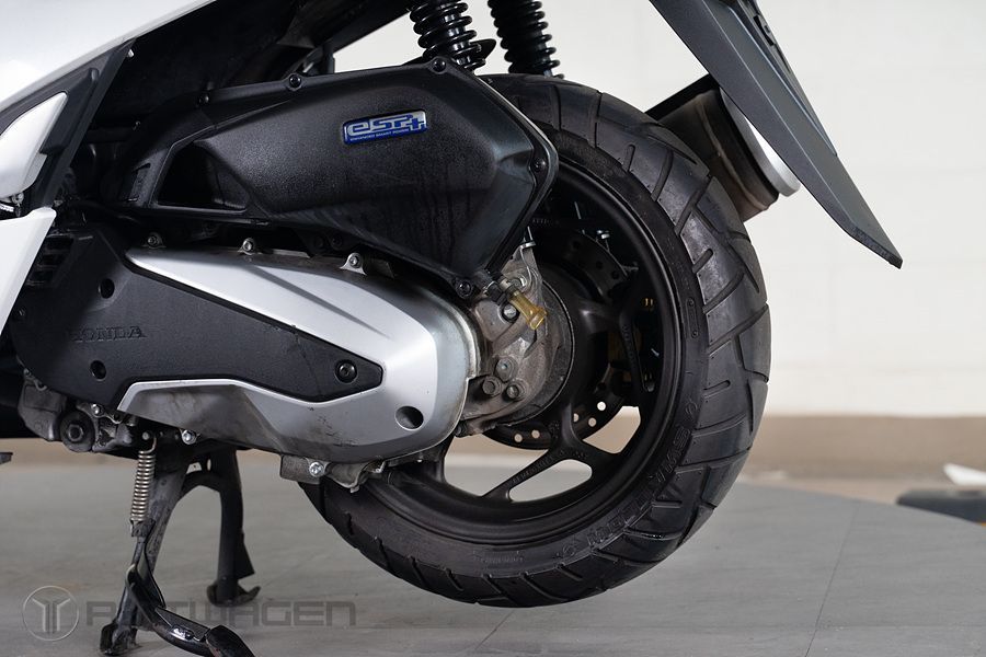 혼다 PCX 125 23