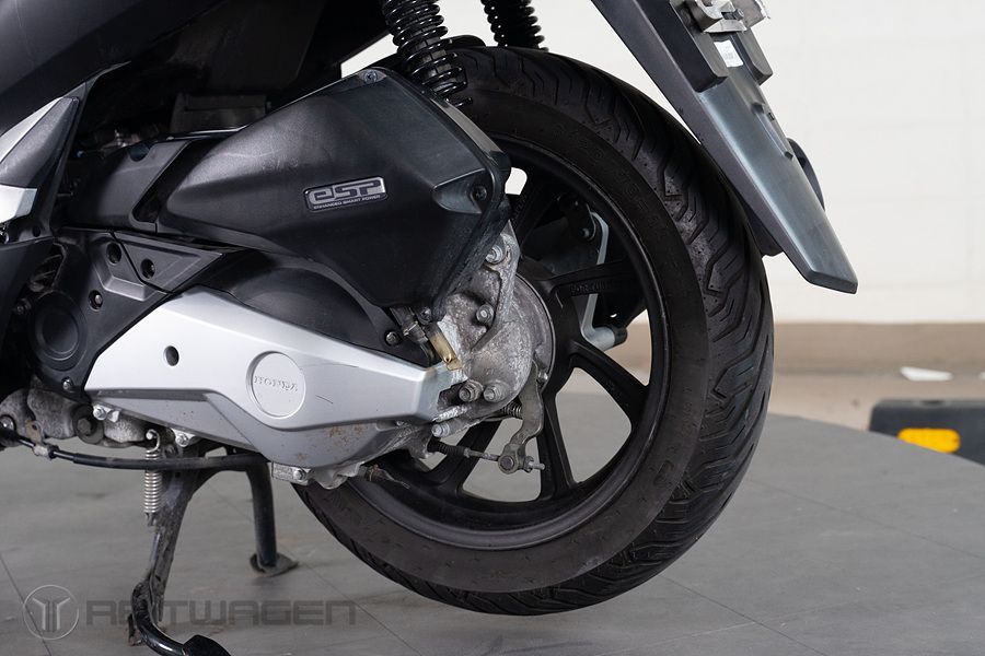 혼다 PCX 125 16