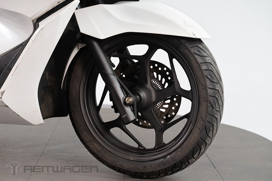 혼다 PCX 125 11