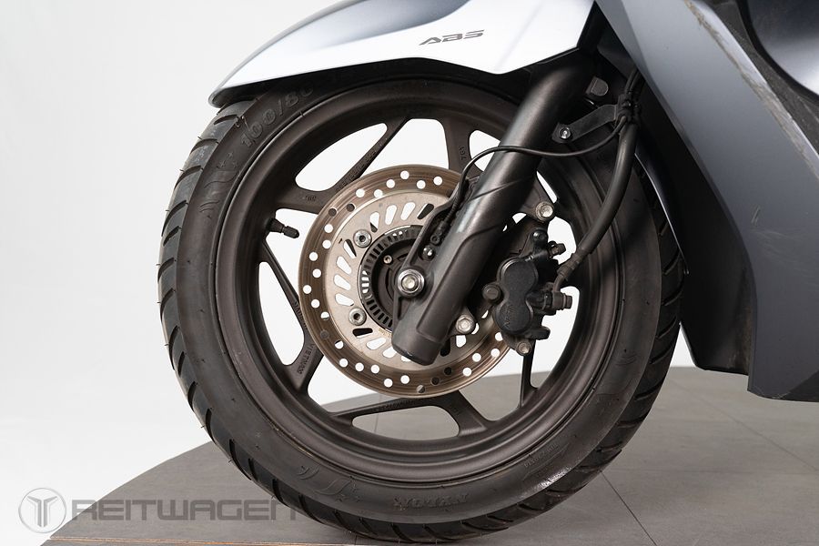 혼다 PCX 125 14