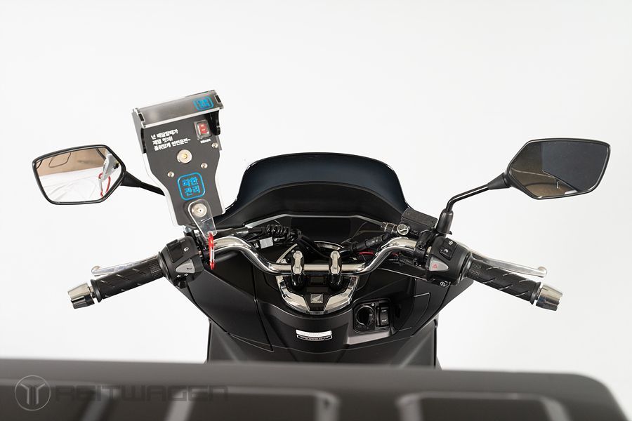 혼다 PCX 125 6